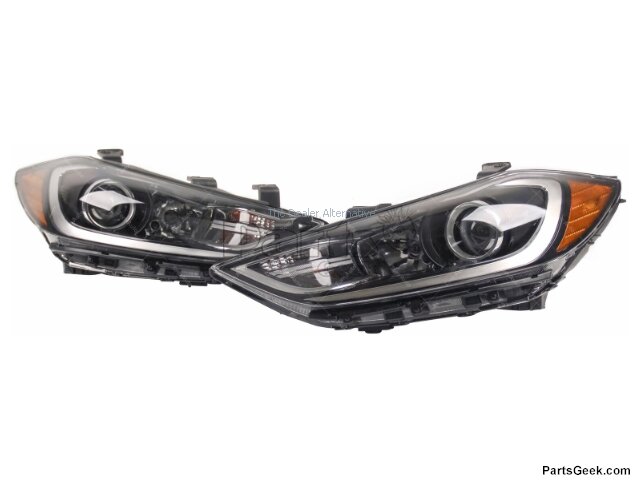 Halogen Headlight Assembly Set of 2 - 2017-2018 Hyundai Elantra Sedan (USA Built Models, without Daytime Running Lights in Bumper) - Replacement 138426-03608442