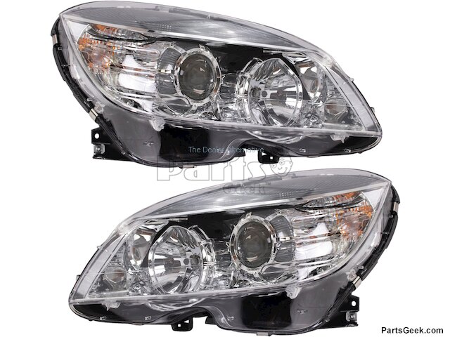 Headlight Set of 2 - 2008-2011 Mercedes-Benz C300 (with Halogen Headlights) - TRQ 28726-03175911