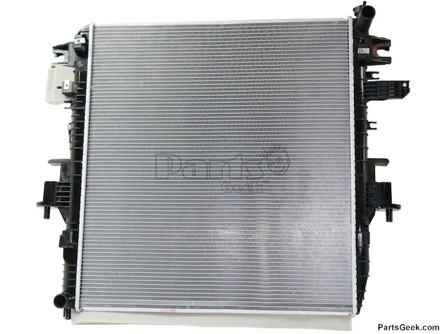 Radiator - 2011-2013 Infiniti QX56 5.6L V8 - CSF 96709-05923152